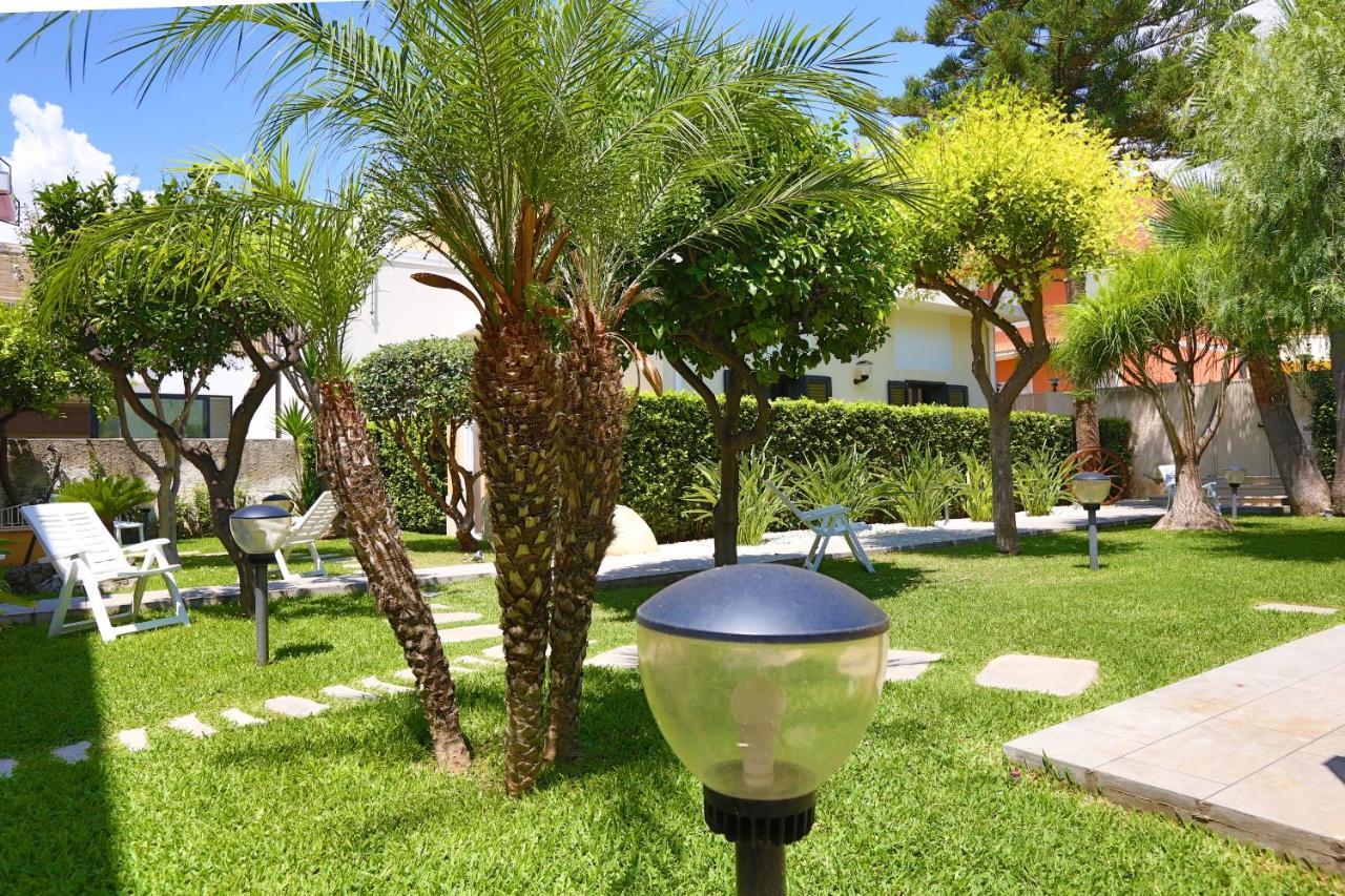 Re Sole La Dependance - Casa vacanza MERCURIO Avola Exterior foto