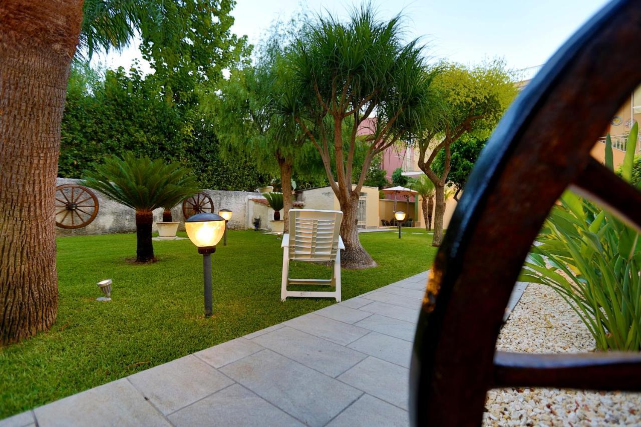 Re Sole La Dependance - Casa vacanza MERCURIO Avola Exterior foto
