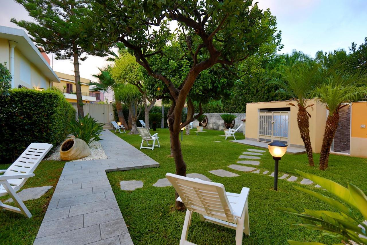 Re Sole La Dependance - Casa vacanza MERCURIO Avola Exterior foto