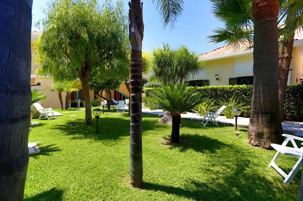 Re Sole La Dependance - Casa vacanza MERCURIO Avola Exterior foto